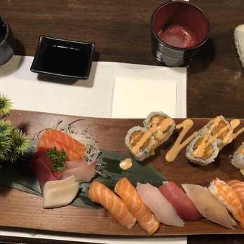 Nichiban Sushi 4 U - Triple combo B - Sushi Bars Near Me - Toronto, Ontario
