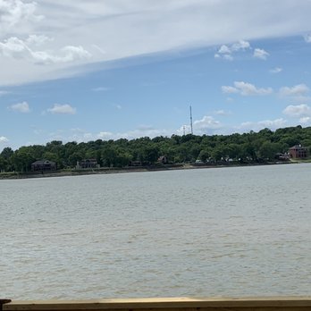Captains Quarters Riverside Grille - Deck View - Seafood Near Me - Prospect, Kentucky