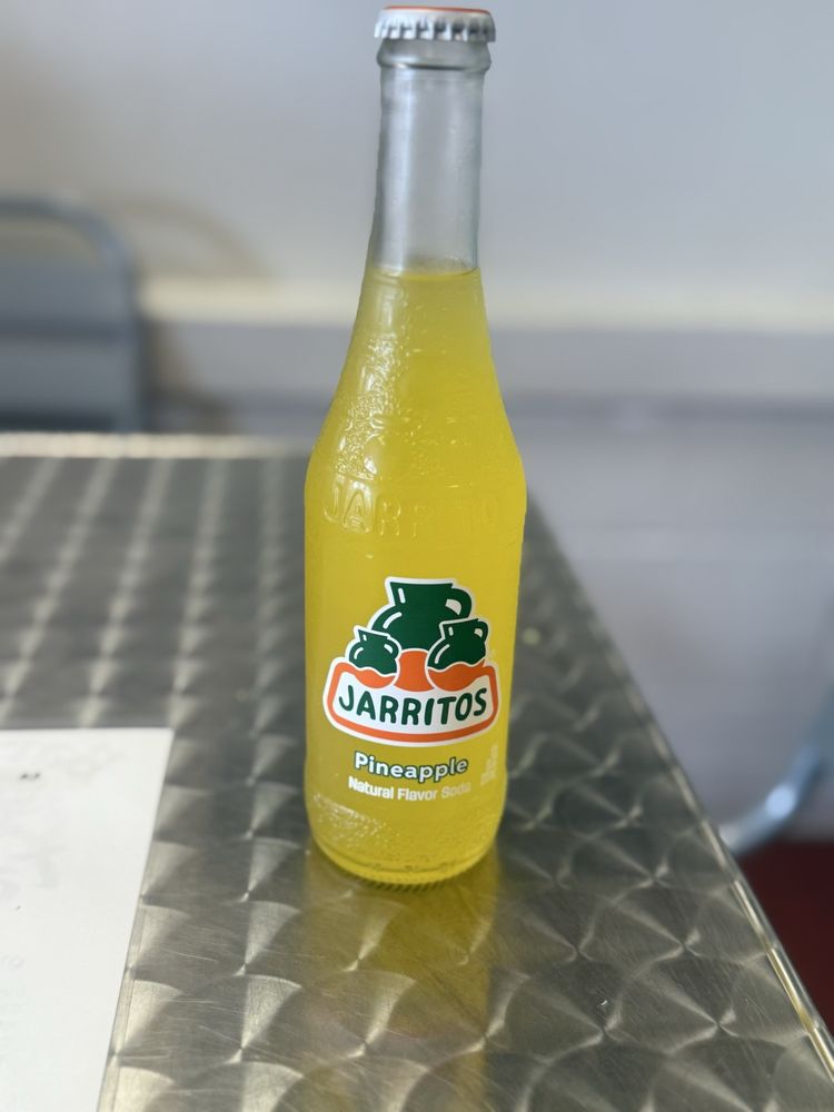 Barrio Tacos Logo