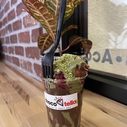 Dubai Chocolate Strawberries
