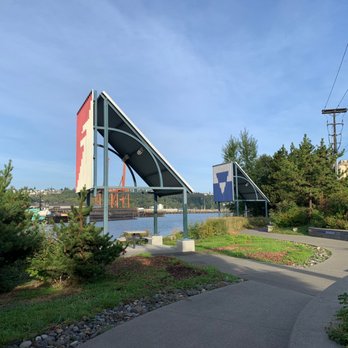 Terminal 18 Park - Two more covered picnic areas. - Parks Near Me - Seattle, Washington