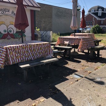 Whitehouse Restaurant - Outdoor seating - Diners Near Me - Clare, Michigan
