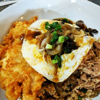 Da Kitchen Maui - Fried mahi, fried rice, egg, kalua pork oh my! - Hawaiian Near Me - Kihei, Hawaii Da Kitchen Maui - Fried mahi, fried rice, egg, kalua pork oh my! - Hawaiian Near Me - Kihei, Hawaii