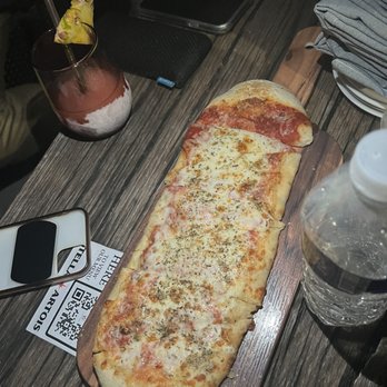 Whiskey Charlie - Flatbread with no meat - Cocktail Bars Near Me - Washington, DC, District of Columbia Whiskey Charlie - Flatbread with no meat - Cocktail Bars Near Me - Washington, DC, District of Columbia