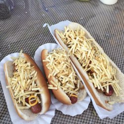 D'licious - Hotdog Nathan y los Footlong