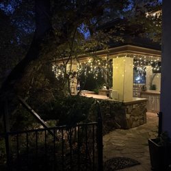 The Christmas Light Pros of Sacramento - Outdoor Kitchen