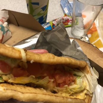 Taco Bell - Fast Food Near Me - Honolulu, Hawaii