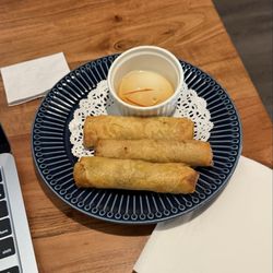 Xin Chao Coffee - The fried pork spring rolls -- generous size and great taste!