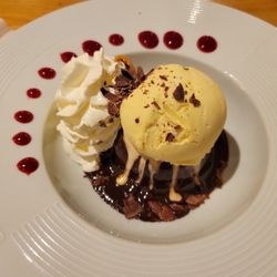 L'Ecailler - Lava Cake