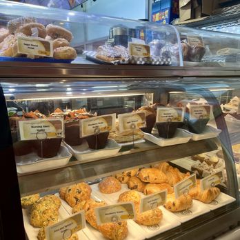 Blue Parrot Organic Coffee - Coffee & Tea Near Me - Vancouver, British Columbia