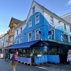 Market Lane - Outside