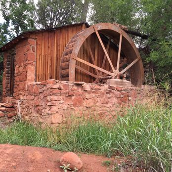 Cathedral Rock - What're wheel in Crescent park, on your way to the water hole on Oak Creek. - Hiking Near Me - Sedona, Arizona