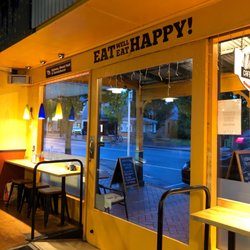 Central Cafe - Front door