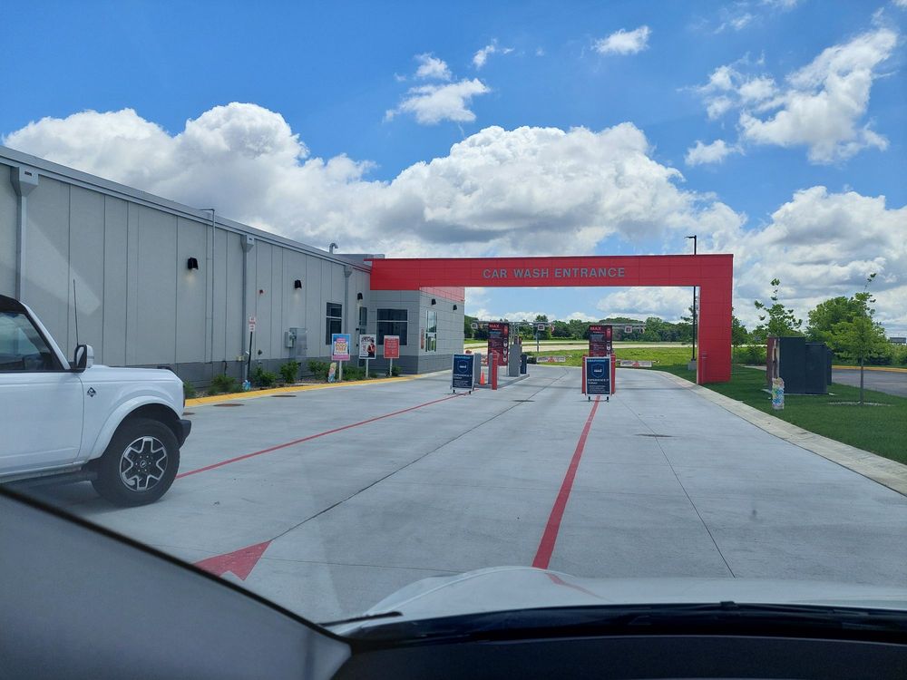 SILVER STAR CAR WASH Updated September 2024 13 Photos 9093