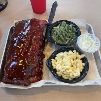 The Fishin' Pig - Rack of Ribs, Green Beans, Macaroni and Cheese, and Lemonade - Barbeque Near Me - Norfolk, Virginia The Fishin' Pig - Rack of Ribs, Green Beans, Macaroni and Cheese, and Lemonade - Barbeque Near Me - Norfolk, Virginia