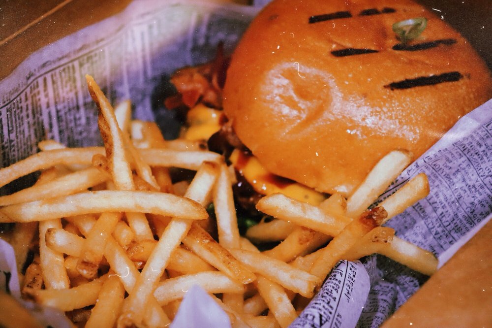 NOVELTY EATS 120 Photos & 99 Reviews Comfort Food 1821 Hobart Ave