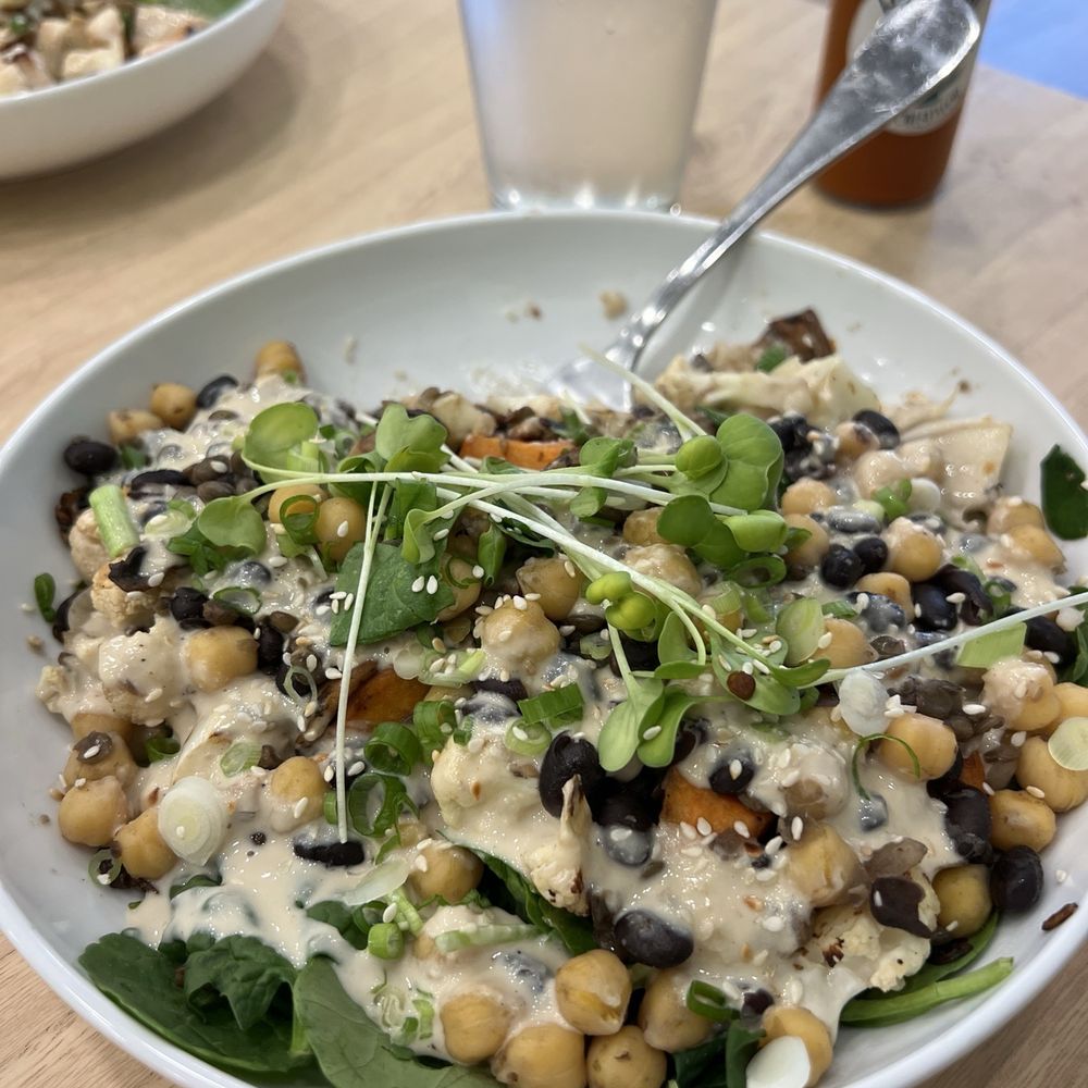 Your Case for Wellness (collab bowl) with bean medley. Your Case for Wellness (collab bowl) with bean medley.