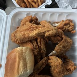 US Fried Chicken - Look seasoned but unseasoned wings.