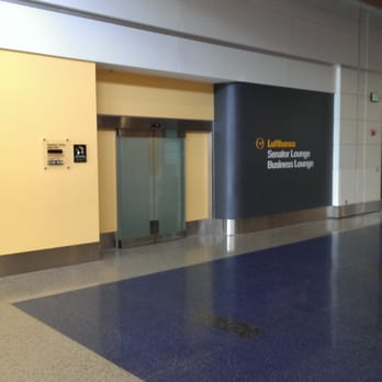 Lufthansa Senator Lounge - The entrance to the lounge - Airport Lounges Near Me - Detroit, Michigan Lufthansa Senator Lounge - The entrance to the lounge - Airport Lounges Near Me - Detroit, Michigan