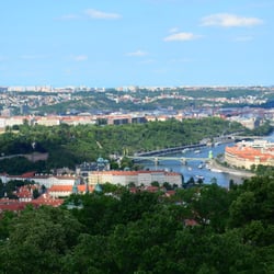 Petřínská rozhledna - Výhled z rozhledny