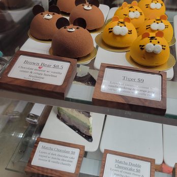 A La Mousse - Desserts Near Me - Philadelphia, Pennsylvania A La Mousse - Desserts Near Me - Philadelphia, Pennsylvania