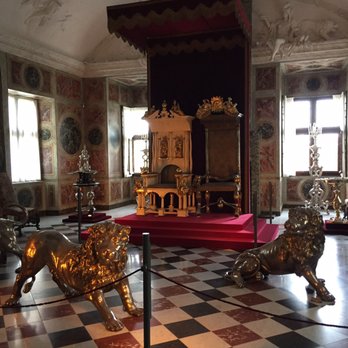 Rosenborg - Top floor of the castle - Museums Near Me - København K, 84 Rosenborg - Top floor of the castle - Museums Near Me - København K, 84