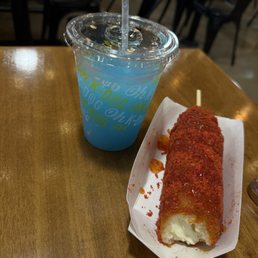 Cheddar Hot Dog