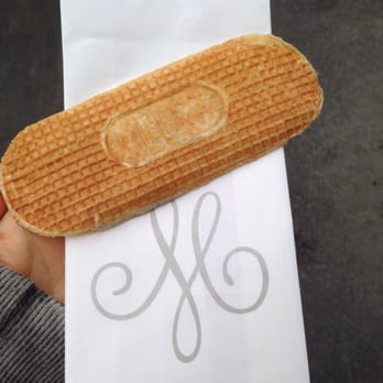 Meert - Vanilla waffle - nasty - Chocolatiers & Shops Near Me - Paris, 75 Meert - Vanilla waffle - nasty - Chocolatiers & Shops Near Me - Paris, 75