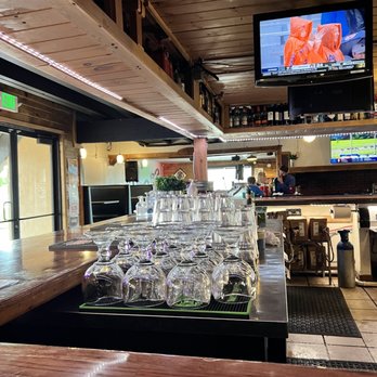 Hideaway Bar & Grill - Bar area - Bars Near Me - Castle Rock, Colorado
