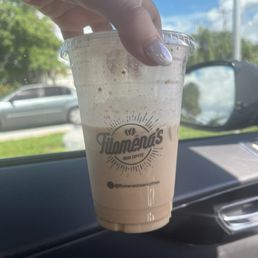 Honnamon latte iced w/ half and half ~ 6.8/10