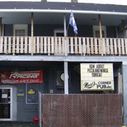 Corner Pub - Corner Pub