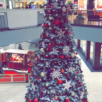 Perimeter Mall - "Tis the Season to be Jolly" - Shopping Centers Near Me - Atlanta, Georgia Perimeter Mall - "Tis the Season to be Jolly" - Shopping Centers Near Me - Atlanta, Georgia