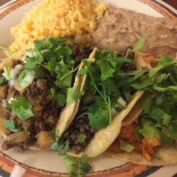 Reyna's Mexican Bakery - Impossibly great street style tacos. - Bakeries Near Me - Kansas City, Kansas Reyna's Mexican Bakery - Impossibly great street style tacos. - Bakeries Near Me - Kansas City, Kansas