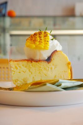 Sweet Glory on Inner Sunset by null