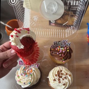 Molly’s Cupcakes - Happy Birthday Pick - Desserts Near Me - Chicago, Illinois Molly’s Cupcakes - Happy Birthday Pick - Desserts Near Me - Chicago, Illinois