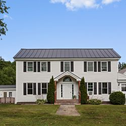 Pine Rock Manor