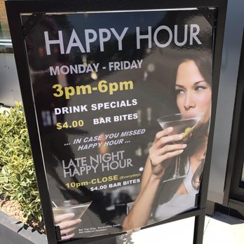 Maggie McFly's - New American Near Me - Virginia Beach, Virginia
