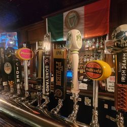 The Irishmen - Great local bar