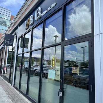Lab 13 Handroll Bar - Sushi Bars Near Me - Chestnut Hill, Massachusetts