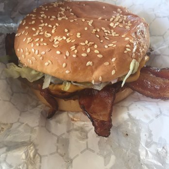 Mikie's - Burgers Near Me - Everett, Washington Mikie's - Burgers Near Me - Everett, Washington