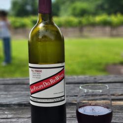 Val Verde Winery - Red wine