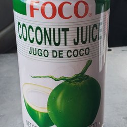 Got me a coconut juice to go with my lunch. Very good, not too sweet, and refreshing.
