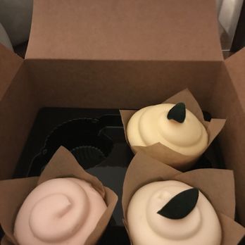 Silos Baking - Cupcakes Near Me - Waco, Texas