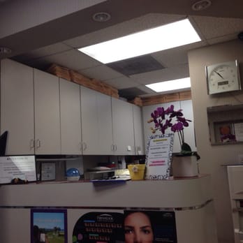 Olympic Optometric Center - Optometrists Near Me - Paramount, California