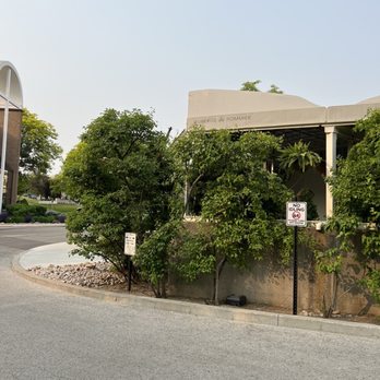 Auberge du Pommier - French Near Me - Toronto, Ontario