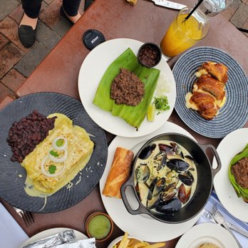 CIA Bakery Cafe - Mussels Mariniere & Herbed Frites, cannelloni au gratin, croissant sandwich, barbacoa taco - Coffee & Tea Near Me - San Antonio, Texas