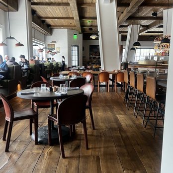 Cordelia Fishbar - Main dining area - Seafood Near Me - Washington, DC, District of Columbia Cordelia Fishbar - Main dining area - Seafood Near Me - Washington, DC, District of Columbia