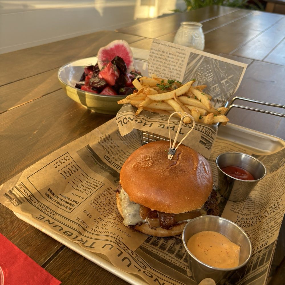 Ten Tigers - Burger - Cocktail Bars Near Me - Ventura, California Ten Tigers - Burger - Cocktail Bars Near Me - Ventura, California