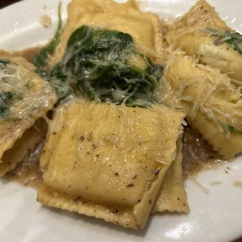 Five Loaves Cafe - CHANTRELL BUTTERBEAN RAVIOLI - American Near Me - Mt Pleasant, South Carolina Five Loaves Cafe - CHANTRELL BUTTERBEAN RAVIOLI - American Near Me - Mt Pleasant, South Carolina