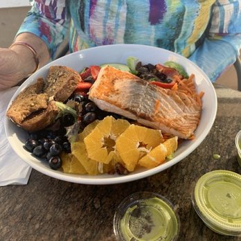 Swami's Cafe - Tropical Salmon Salad - Juice Bars & Smoothies Near Me - Carlsbad, California